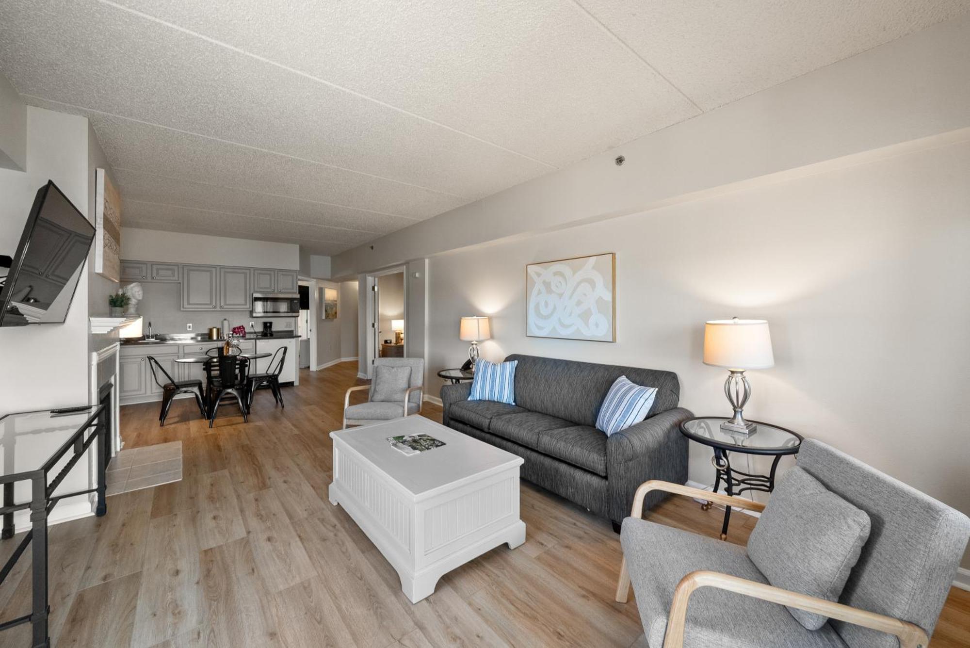 Bella Vista Suites Lake Geneva Extérieur photo