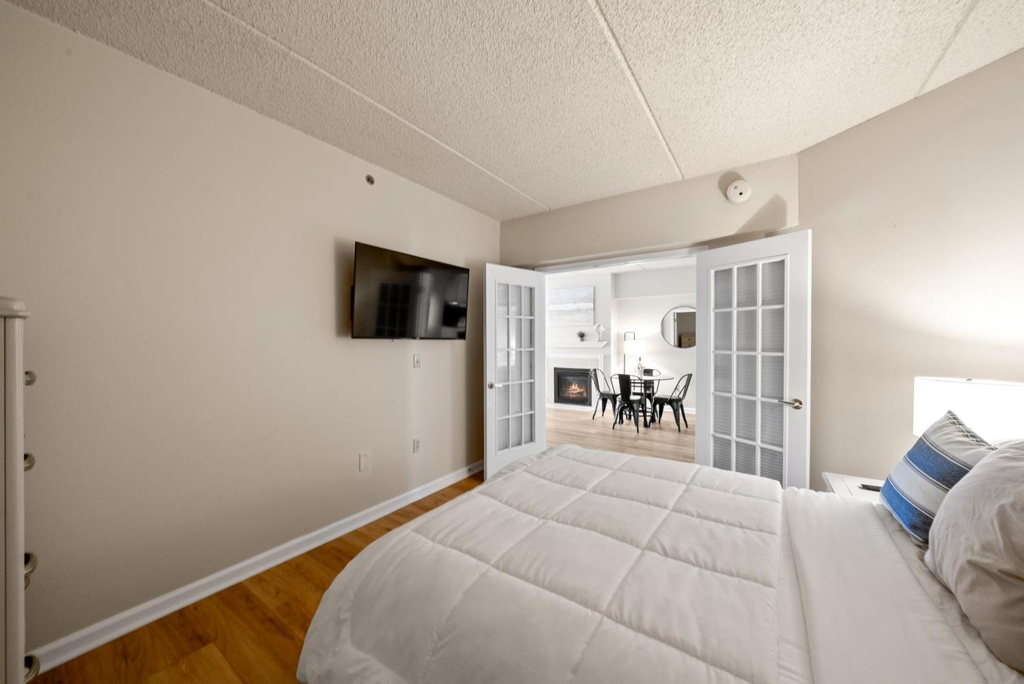 Bella Vista Suites Lake Geneva Extérieur photo